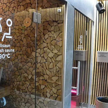 Pesa Hotell 3*