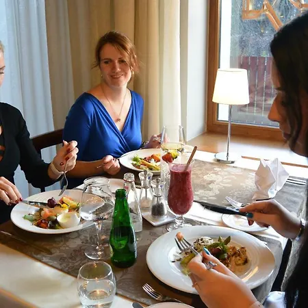 Pesa Hotell Polva